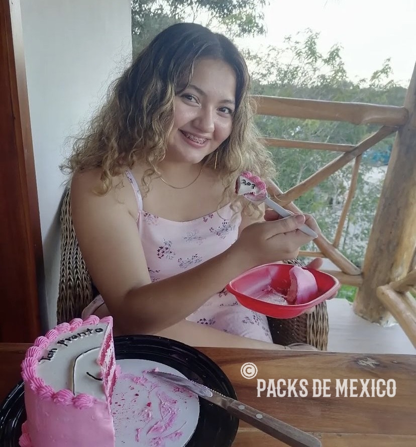 https://www.packsdemexico.com/wp-content/uploads/2024/06/Valeria-Guadalupe-Ake-Candila-10.jpg